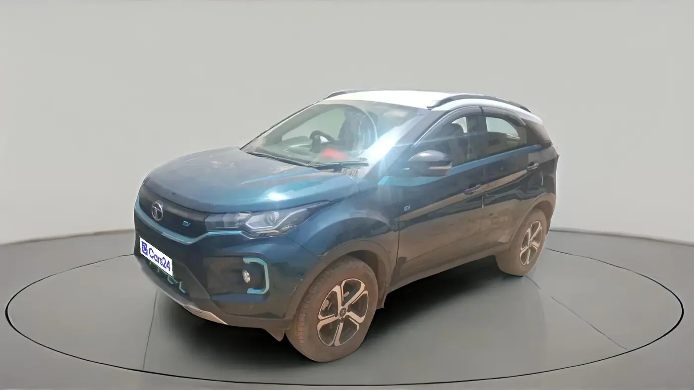 2022 Tata NEXON EV XZ PLUS, Electric, Automatic, 31,104 km, exterior
