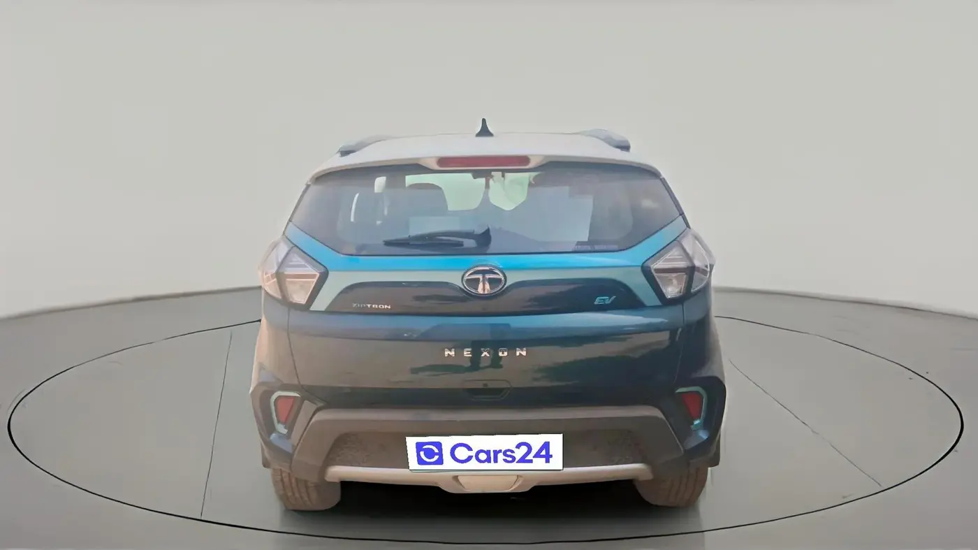 2022 Tata NEXON EV XZ PLUS, Electric, Automatic, 31,104 km, exterior