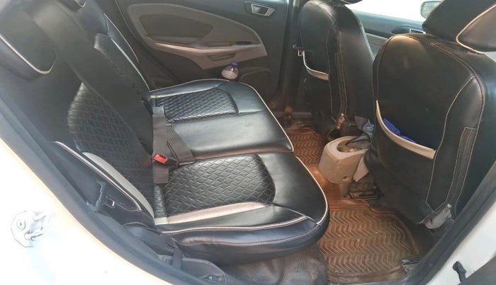 2017 Ford Ecosport TITANIUM 1.5L DIESEL, Diesel, Manual, 1,69,997 km, interior