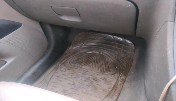 2011 Hyundai i10 SPORTZ 1.2, Petrol, Manual, 1,17,569 km, interior