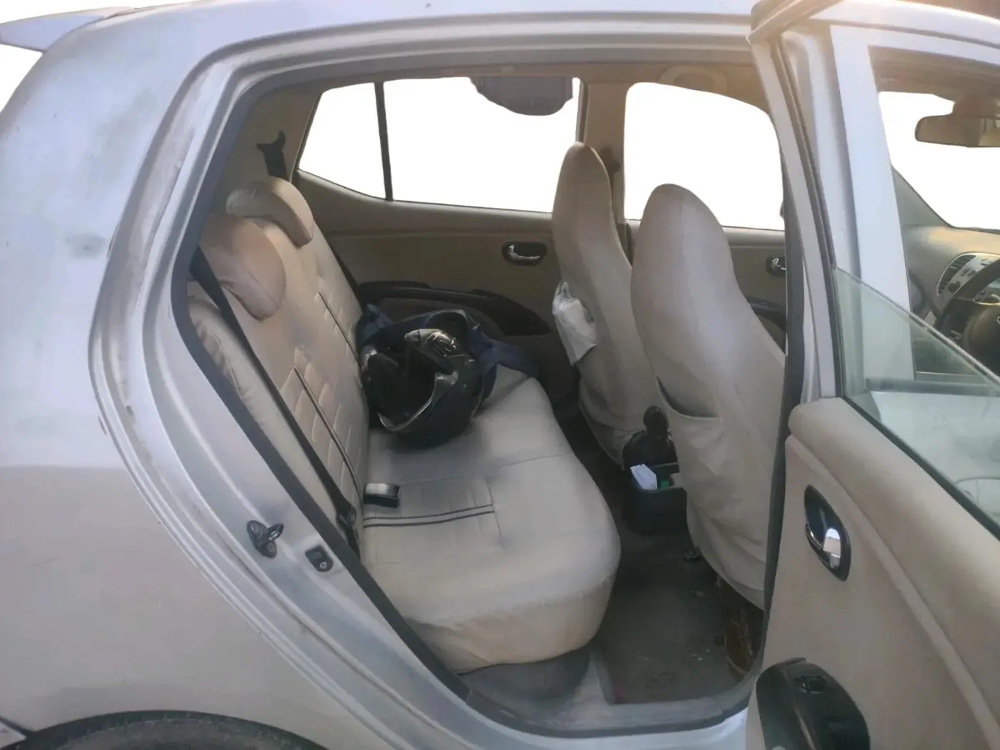 2011 Hyundai i10 SPORTZ 1.2, Petrol, Manual, 1,17,569 km, interior
