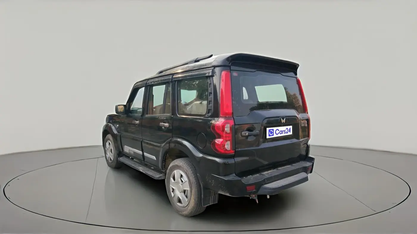 2025 Mahindra SCORPIO CLASSIC S 7STR, Diesel, Manual, 21,799 km, exterior