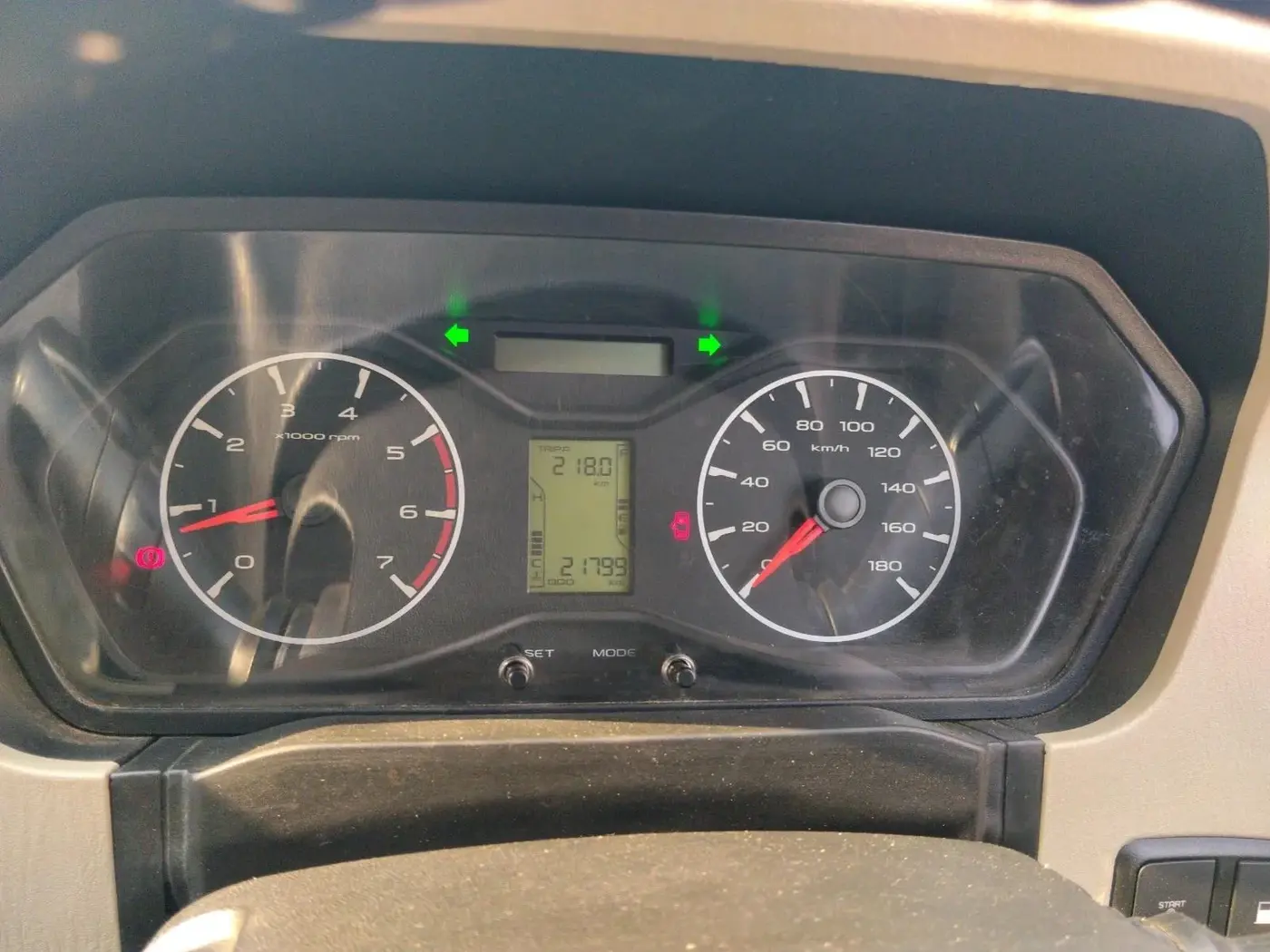 2025 Mahindra SCORPIO CLASSIC S 7STR, Diesel, Manual, 21,799 km, interior