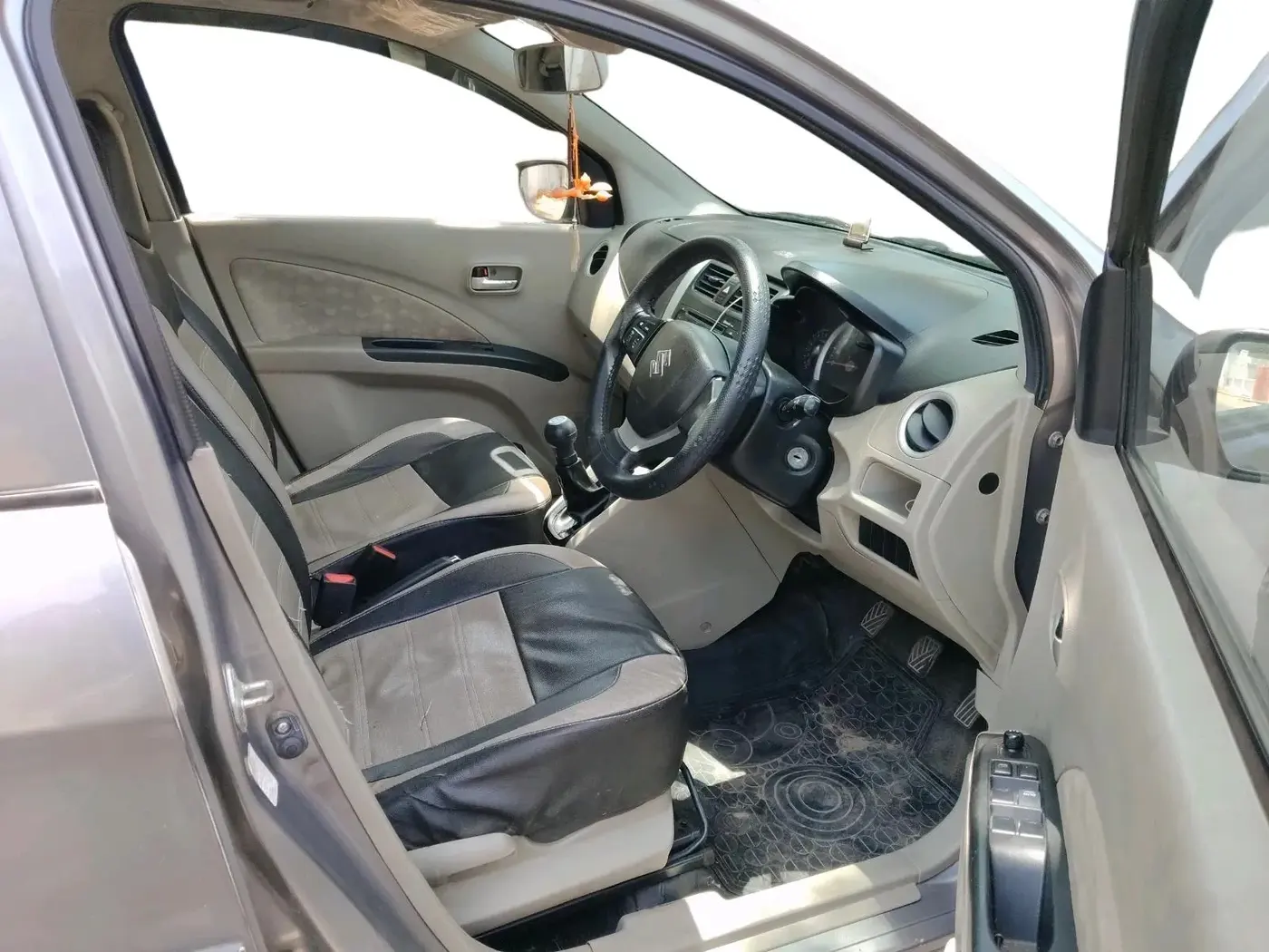2016 Maruti Celerio ZXI, Petrol, Manual, 57,800 km, interior