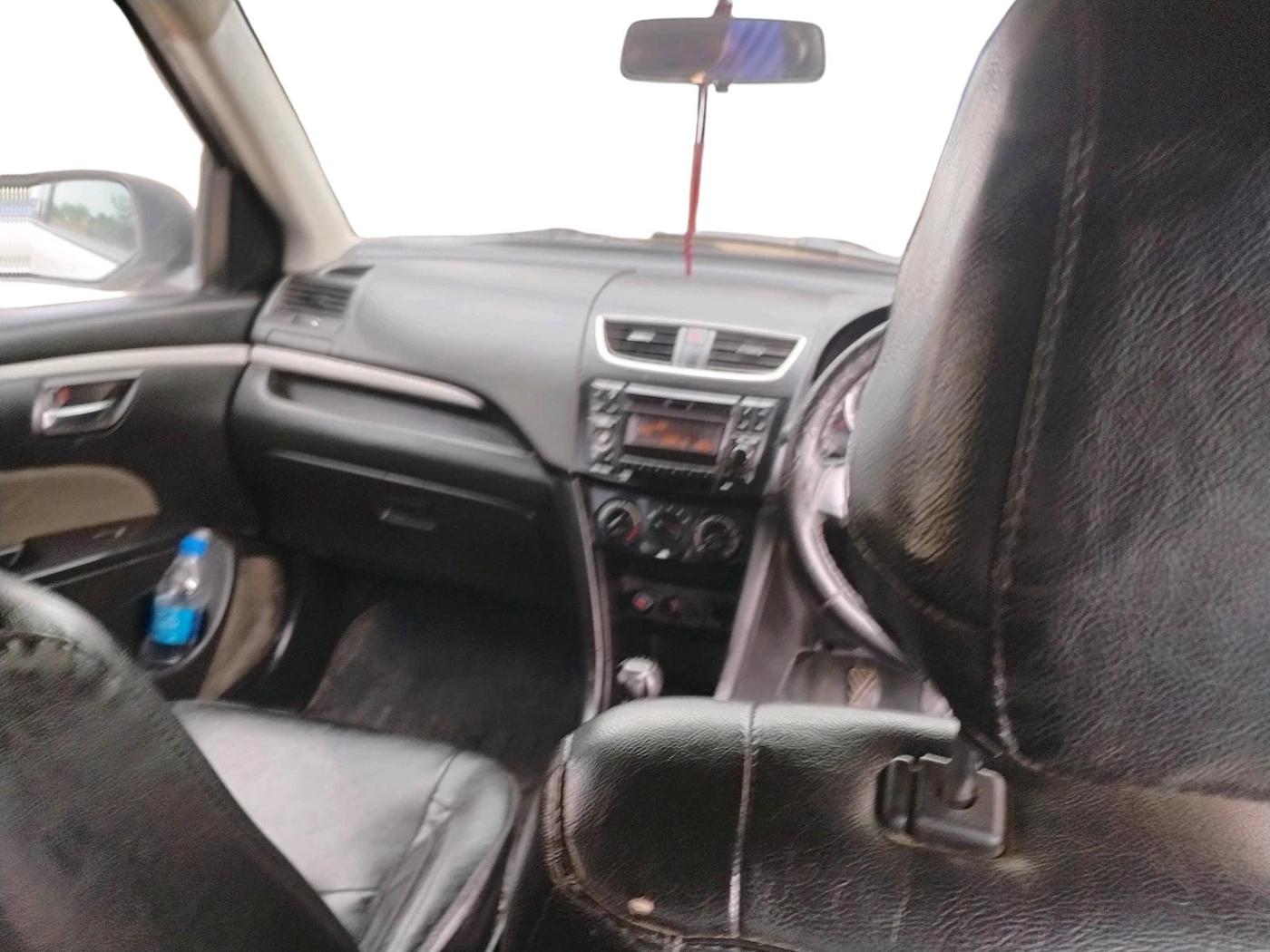 2015 Maruti Swift VDI, Diesel, Manual, 1,90,089 km, interior