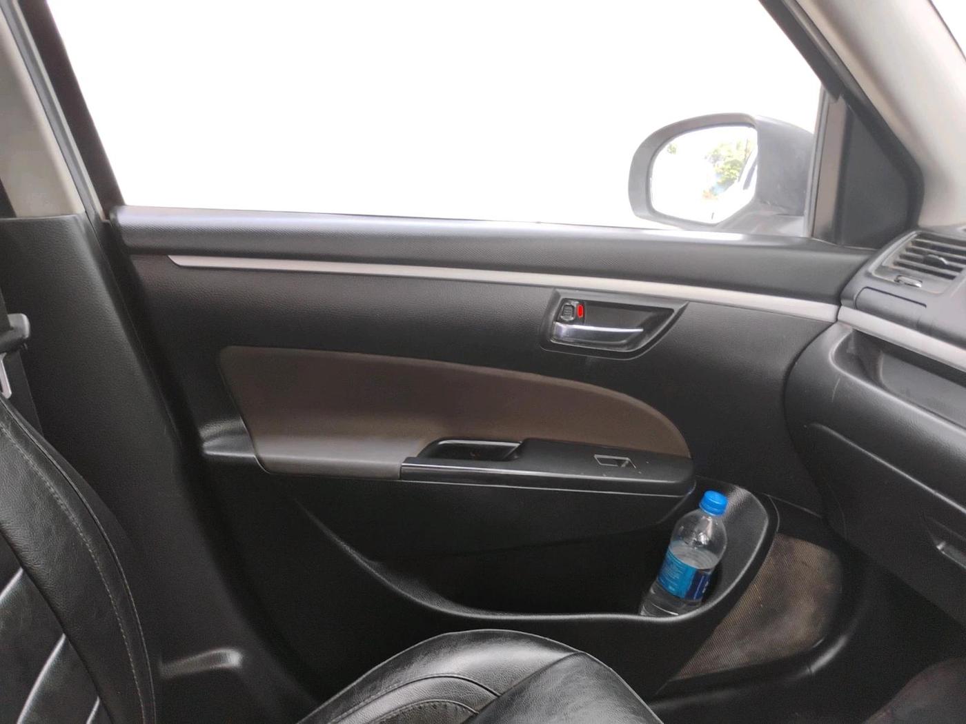 2015 Maruti Swift VDI, Diesel, Manual, 1,90,089 km, interior