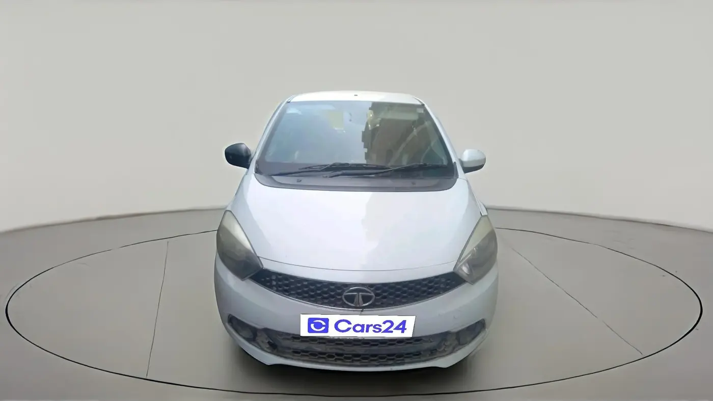2016 Tata Tiago XE PETROL, Petrol, Manual, 1,17,619 km, exterior
