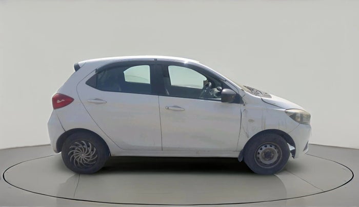 2016 Tata Tiago XE PETROL, Petrol, Manual, 1,17,619 km, exterior