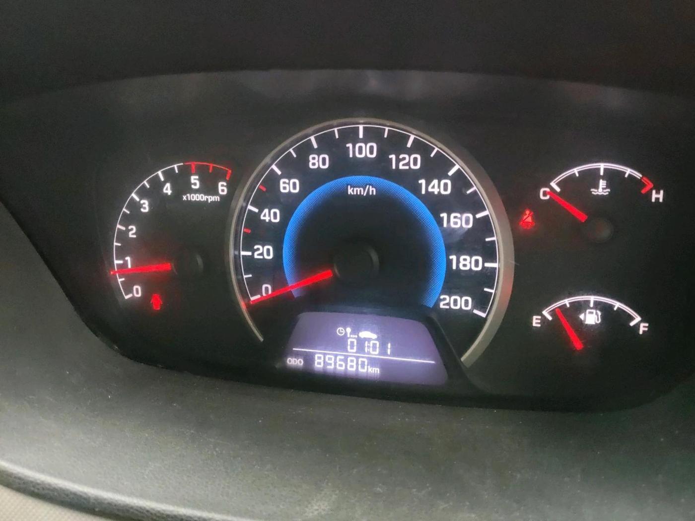 2014 Hyundai Grand i10 SPORTZ 1.1 CRDI, Diesel, Manual, 89,680 km, interior