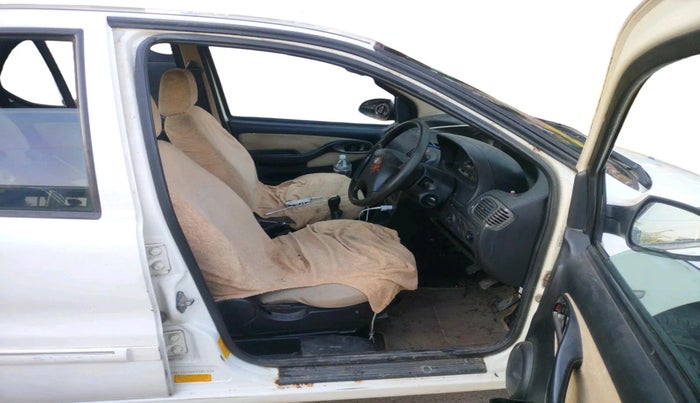 2014 Tata Indigo ECS LX TDI, Diesel, Manual, 1,51,776 km, interior