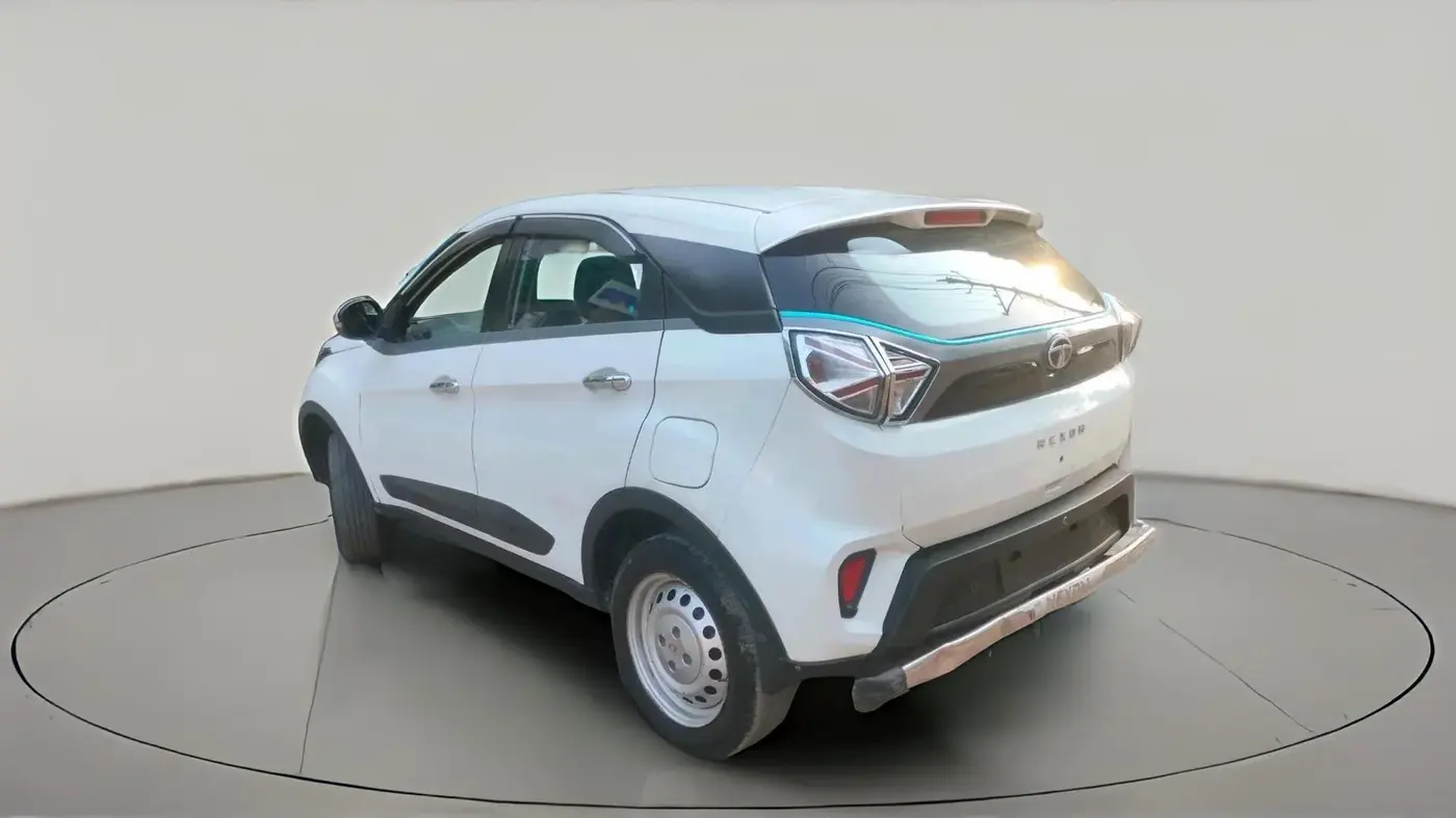 2022 Tata NEXON XE PETROL, Petrol, Manual, 65,616 km, exterior