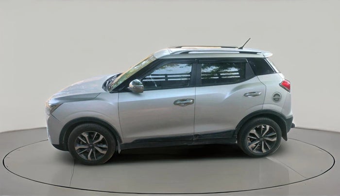 2019 Mahindra XUV300 W8 (O) 1.2 PETROL, Petrol, Manual, 79,763 km, exterior