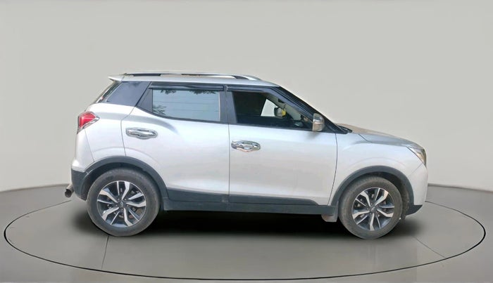 2019 Mahindra XUV300 W8 (O) 1.2 PETROL, Petrol, Manual, 79,763 km, exterior