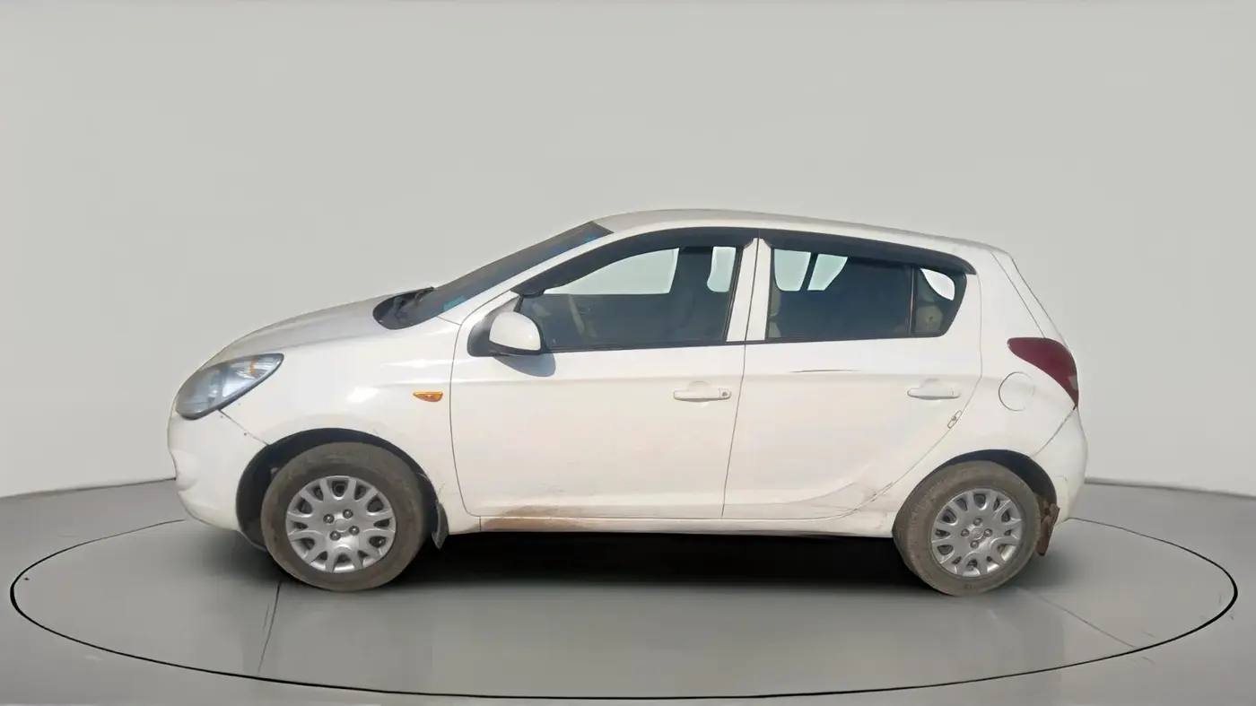 2011 Hyundai i20 MAGNA 1.2, Petrol, Manual, 98,120 km, exterior