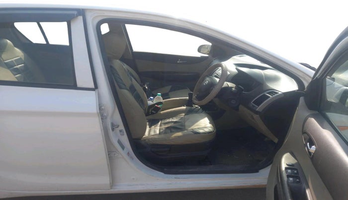 2011 Hyundai i20 MAGNA 1.2, Petrol, Manual, 98,120 km, interior