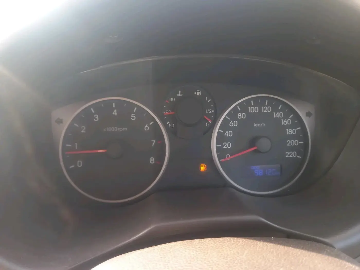 2011 Hyundai i20 MAGNA 1.2, Petrol, Manual, 98,120 km, interior