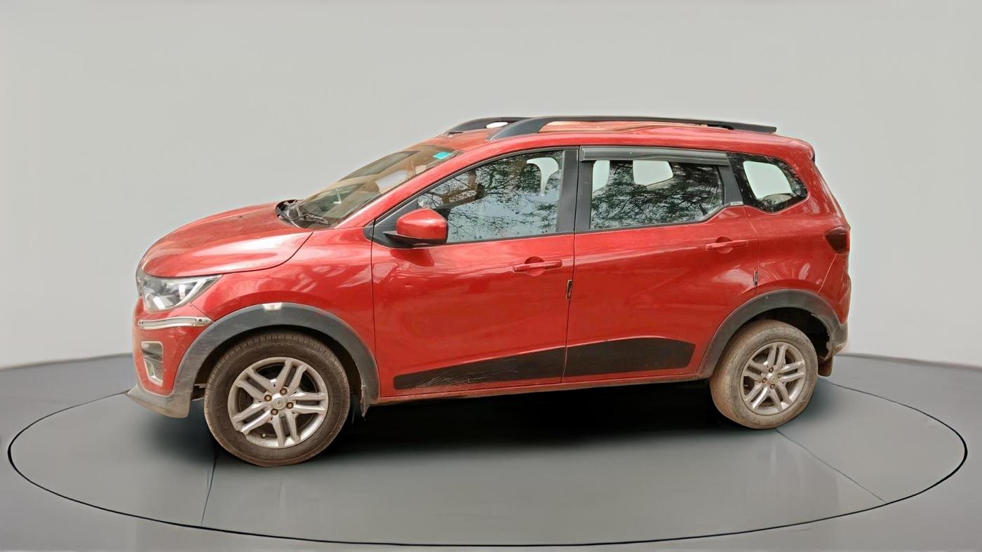 2019 Renault TRIBER RXZ, Petrol, Manual, 37,838 km, exterior