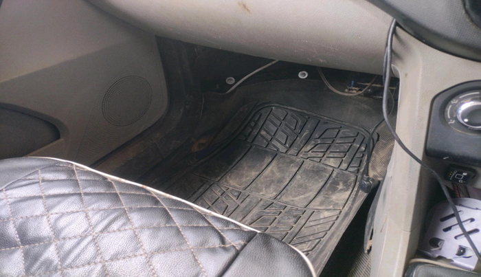 2018 Tata Tiago XT PETROL, CNG, Manual, 1,68,190 km, interior