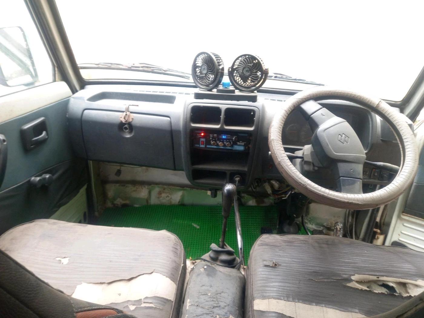2010 Maruti OMNI E 8 STR, CNG, Manual, 2,92,908 km, interior
