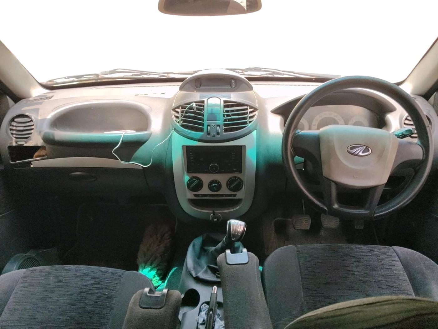 2011 Mahindra Xylo E8, Diesel, Manual, 1,35,688 km, interior