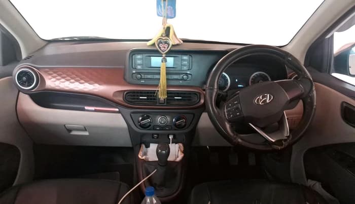 2021 Hyundai AURA S 1.2 CNG, CNG, Manual, 1,29,381 km, interior