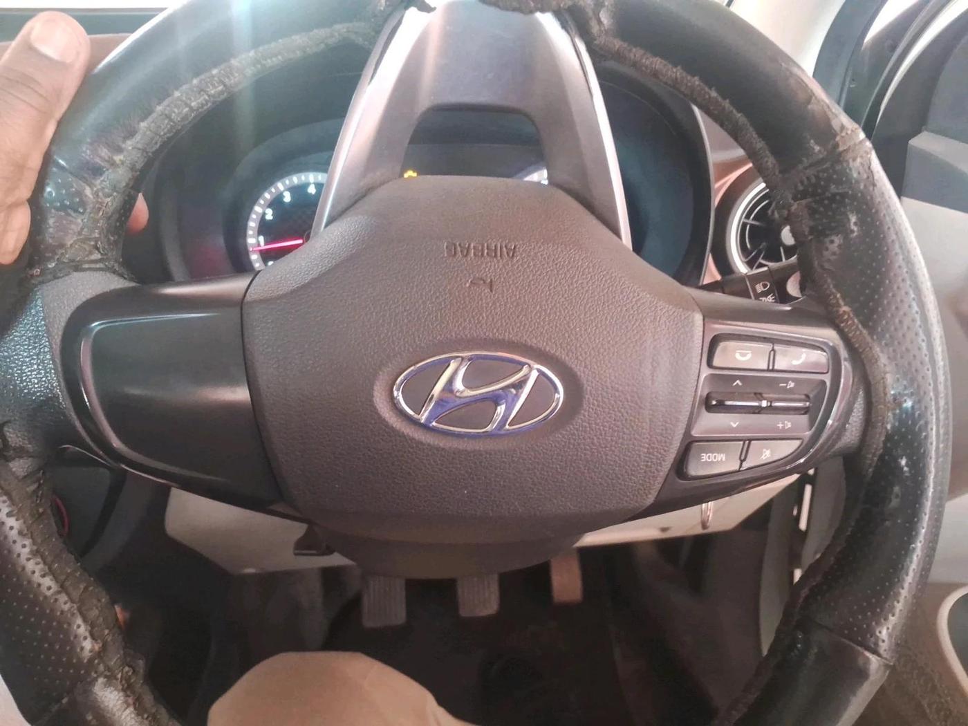2021 Hyundai AURA S 1.2 CNG, CNG, Manual, 1,29,381 km, interior