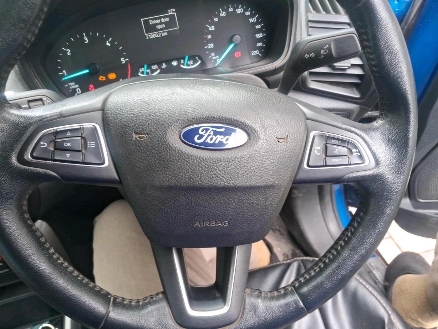 2017 Ford Ecosport TITANIUM 1.5L DIESEL, Diesel, Manual, 31,200 km, interior
