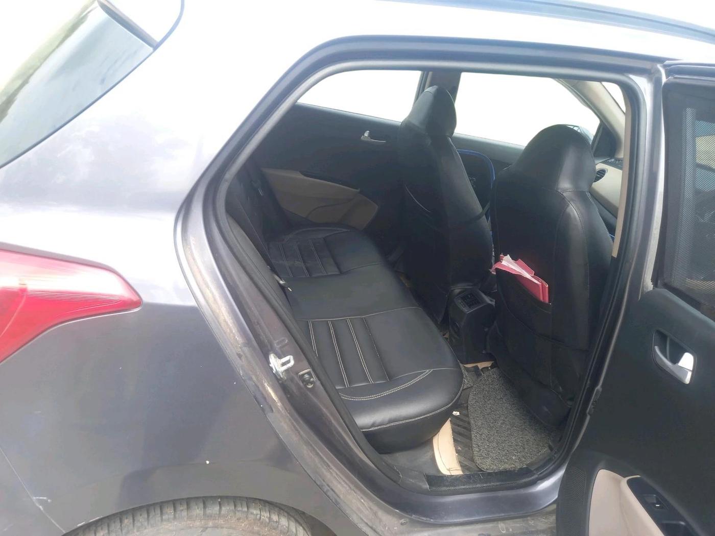2016 Hyundai Grand i10 SPORTZ 1.2 KAPPA VTVT, Petrol, Manual, 26,144 km, interior