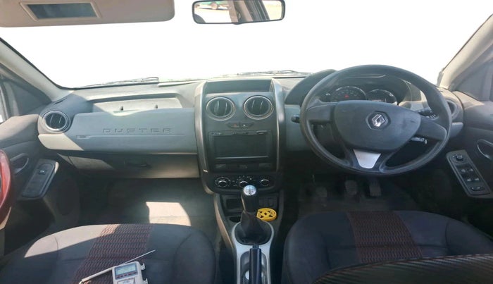 2018 Renault Duster 85 PS RXS MT DIESEL, Diesel, Manual, 1,38,526 km, interior