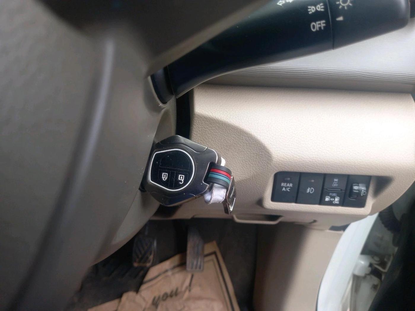 2025 Maruti Ertiga VXI CNG, CNG, Manual, 43,153 km, interior