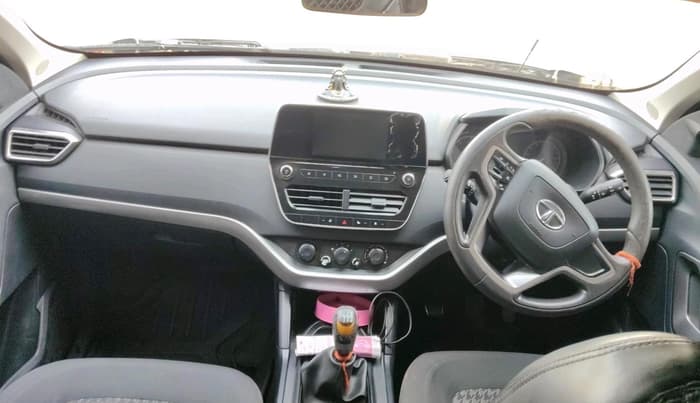 2019 Tata Harrier XM 2.0L KRYOTEC, Diesel, Manual, 1,31,422 km, interior