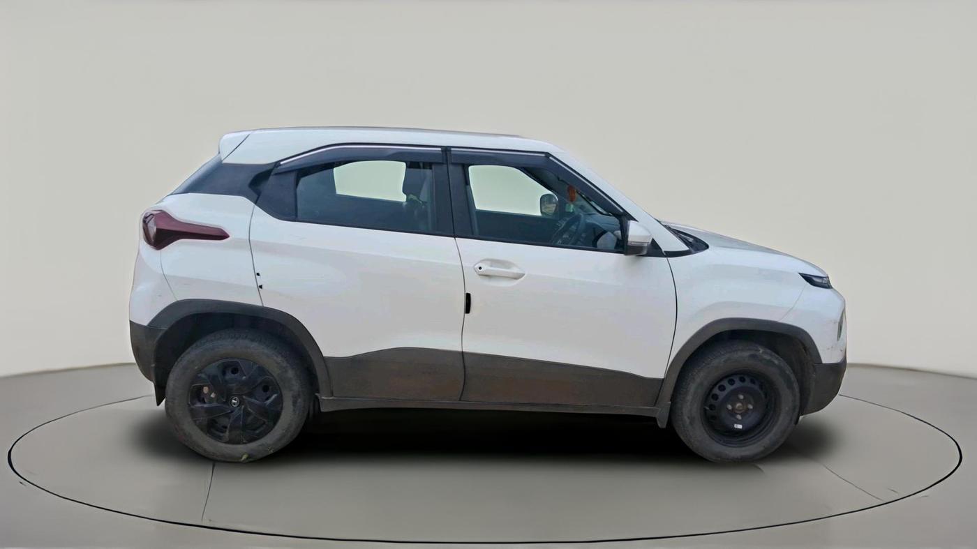 2022 Tata PUNCH ADVENTURE MT, Petrol, Manual, 33,740 km, exterior