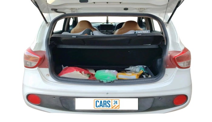 2017 Hyundai Grand i10 SPORTZ (O) 1.2 KAPPA VTVT, Petrol, Manual, 74,485 km, exterior