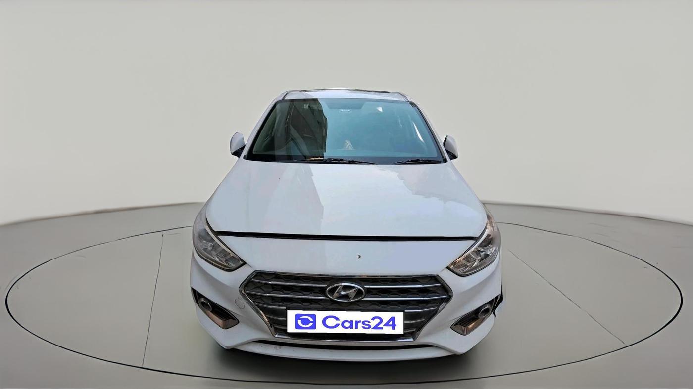 2018 Hyundai Verna 1.6 SX (O) CRDI MT, Diesel, Manual, 90,583 km, exterior