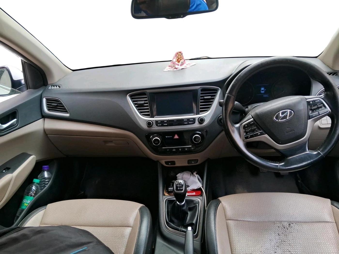 2018 Hyundai Verna 1.6 SX (O) CRDI MT, Diesel, Manual, 90,583 km, interior
