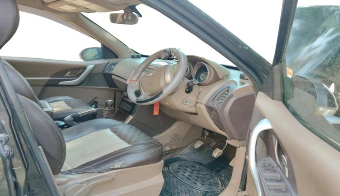 2012 Mahindra XUV500 W6, Diesel, Manual, 1,13,500 km, interior
