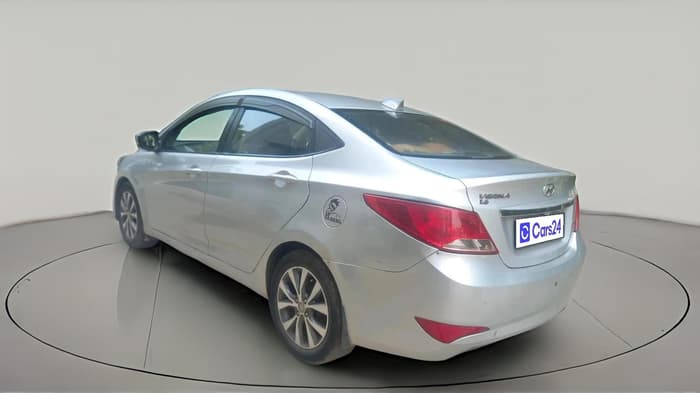 2017 Hyundai Verna 1.6 CRDI SX, Diesel, Manual, 90,278 km, exterior