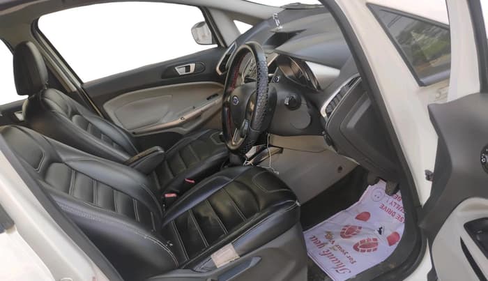2013 Ford Ecosport TITANIUM 1.0L ECOBOOST, Petrol, Manual, 1,08,572 km, interior