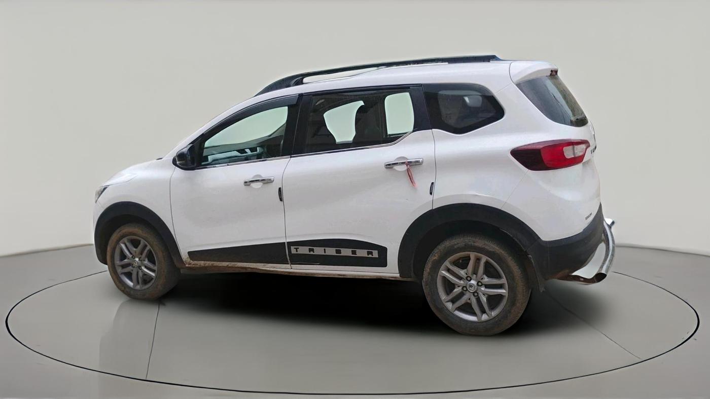 2023 Renault TRIBER RXZ, Petrol, Manual, 27,122 km, exterior