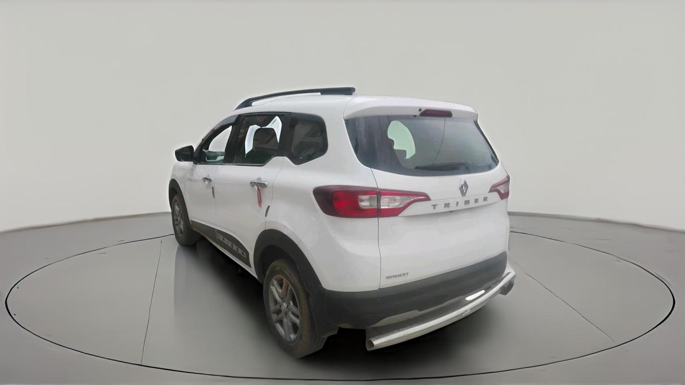 2023 Renault TRIBER RXZ, Petrol, Manual, 27,122 km, exterior
