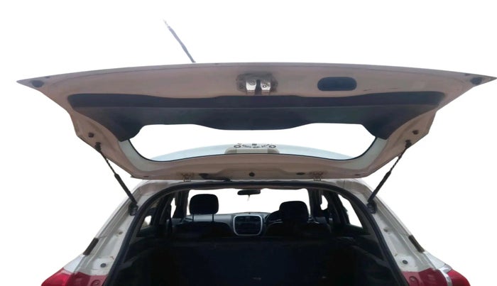 2018 Maruti Vitara Brezza LDI, Diesel, Manual, 1,09,600 km, exterior