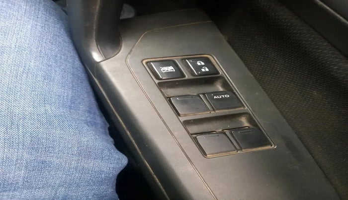 2018 Maruti Vitara Brezza LDI, Diesel, Manual, 1,09,600 km, interior