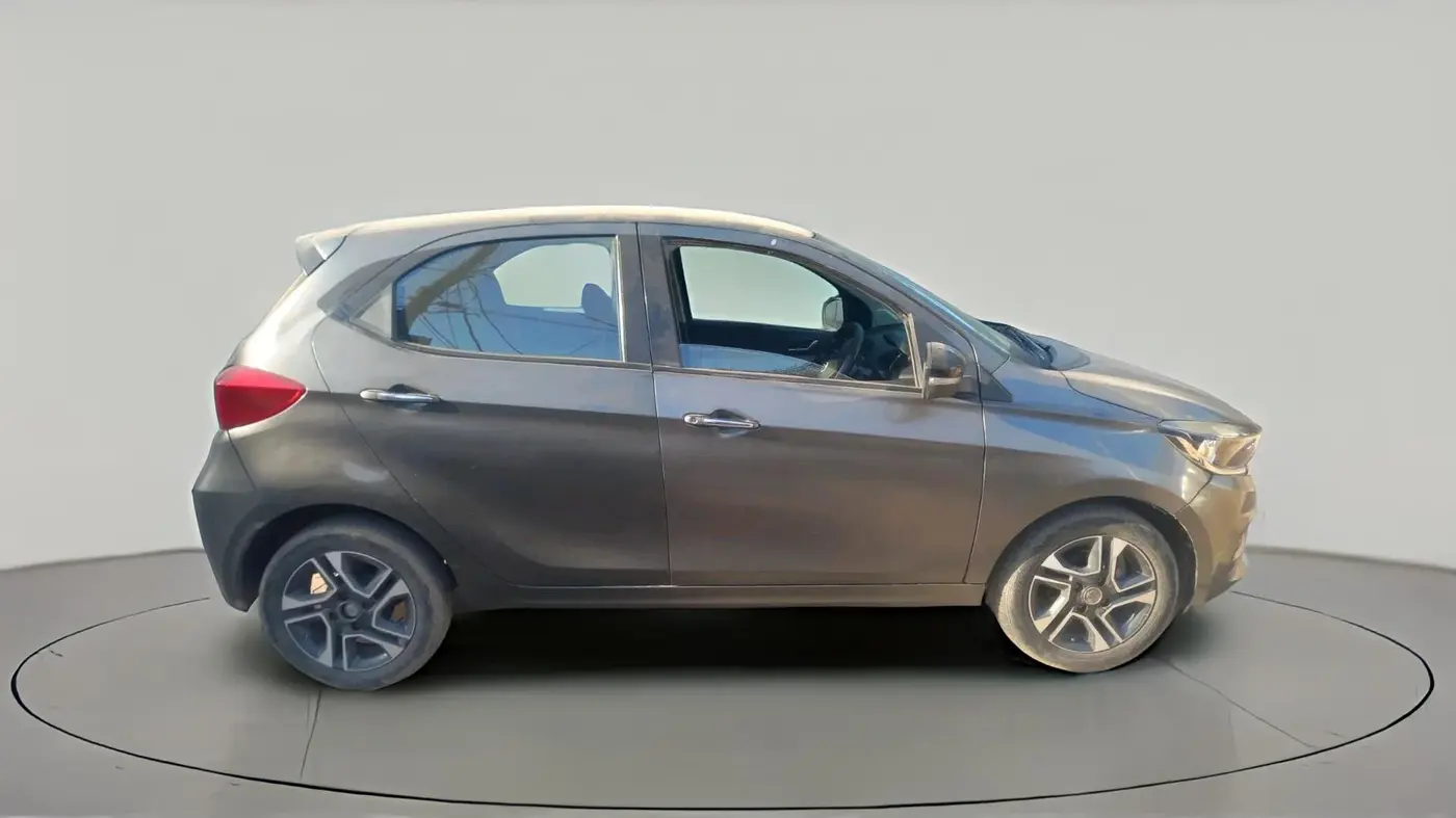 2022 Tata Tiago XZ PLUS PETROL, Petrol, Manual, 59,358 km, exterior
