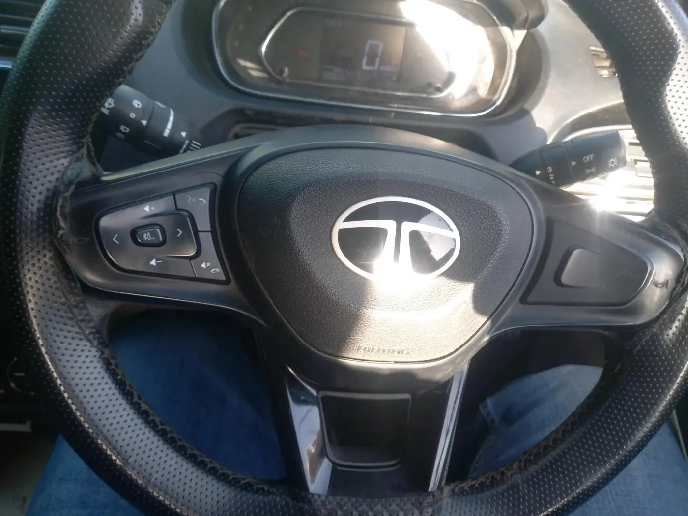 2022 Tata Tiago XZ PLUS PETROL, Petrol, Manual, 59,358 km, interior
