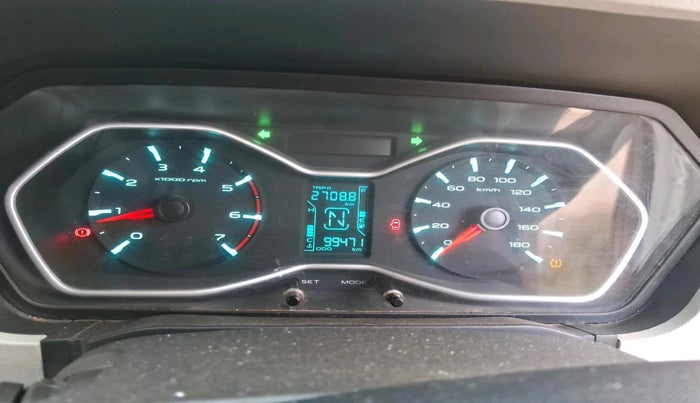 2020 Mahindra Scorpio S11 2WD, Diesel, Manual, 99,471 km, interior