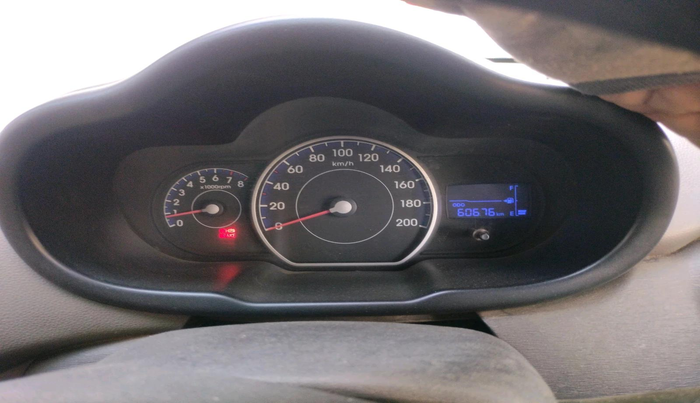 2011 Hyundai i10 MAGNA 1.2, Petrol, Manual, 60,676 km, interior