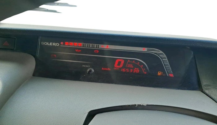 2017 Mahindra Bolero SLE BS IV, Diesel, Manual, 1,65,338 km, interior