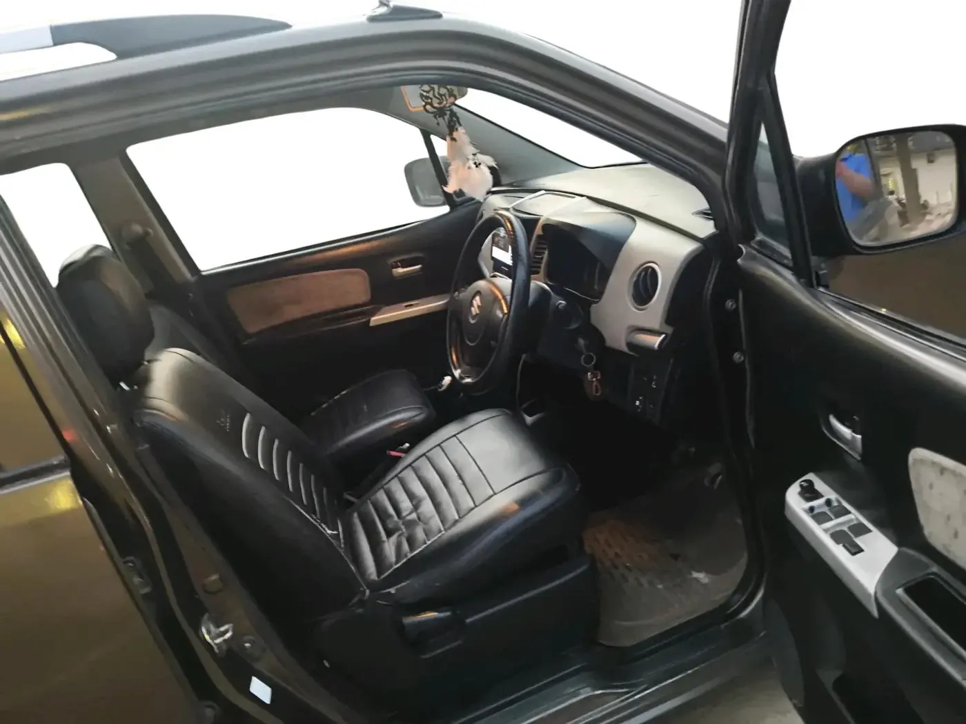 2014 Maruti Wagon R 1.0 VXI, CNG, Manual, 1,17,562 km, interior