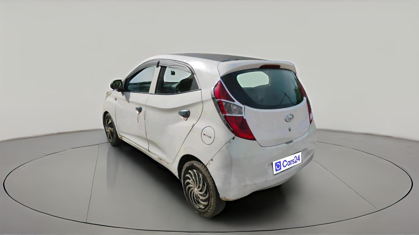 2018 Hyundai Eon ERA +, Petrol, Manual, 70,093 km, exterior
