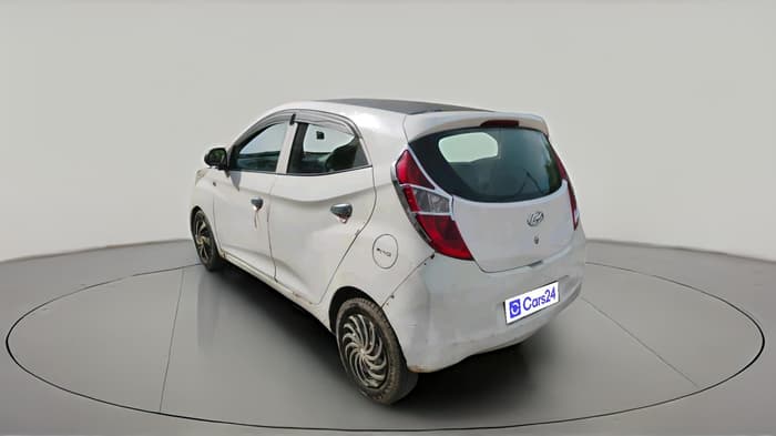 2018 Hyundai Eon ERA +, Petrol, Manual, 72,000 km, exterior